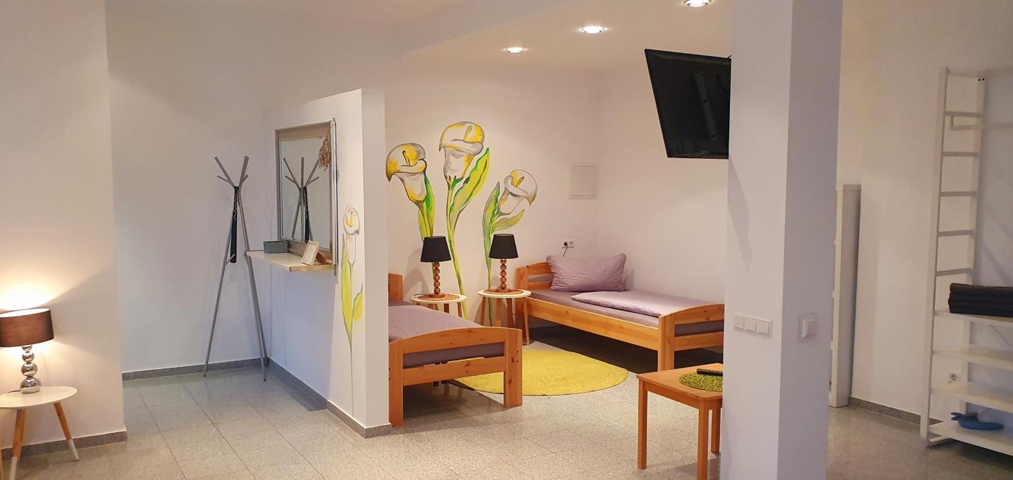 Gaesteappartements Bierfaessl Sinsheim Quarto foto